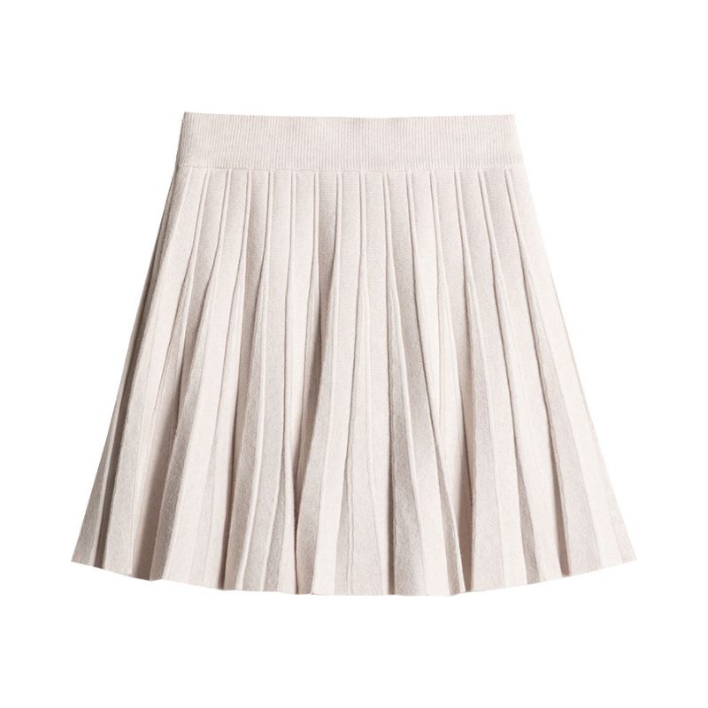 Ribbed Knit Mini Skirt